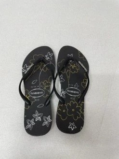 Havaianas Slim Metal Logo Print Thongs